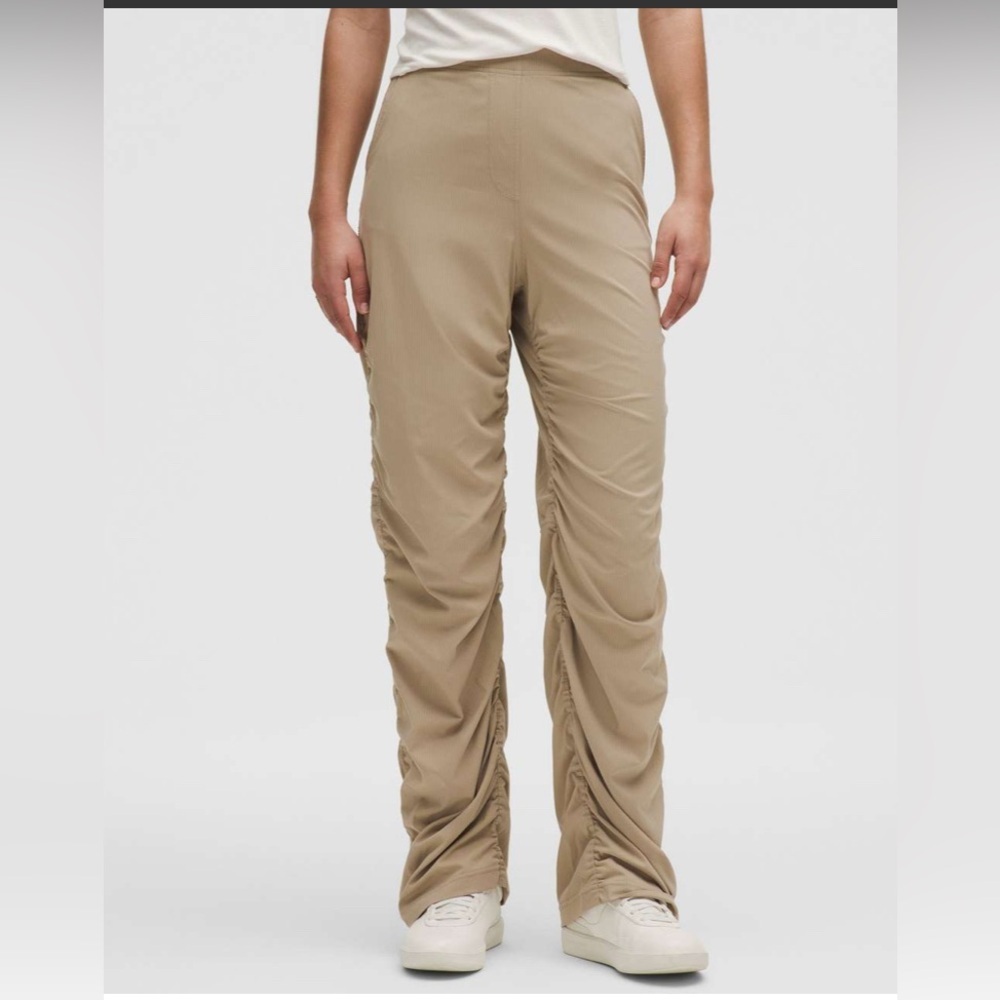 Lululemon Dance Studio Slim-Fit High-Rise Flared Pant Sheer Oak - Size Small